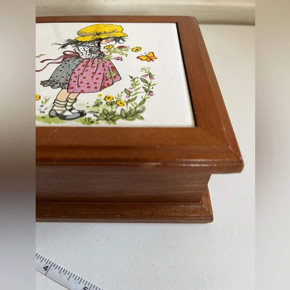 Vintage Girl Jewelry Trinket Box w/ Tile Top Divided Felt Insert Mirror